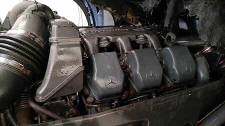 Mercedes-Benz Actros 2544 6x2 tank truck - 20100 l tank
