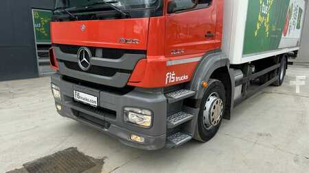 Mercedes-Benz AXOR 1824