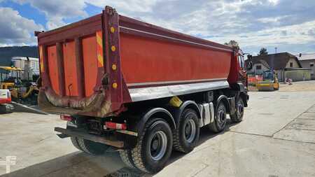 Renault  KERAX 500 8x4 ANDREOLI tipper 21m3 - new tyres