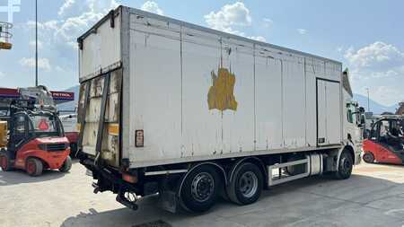 Scania R 114 6X2 carrier fridge - ramp