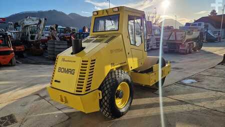 BOMAG BW 177 D-3 - 2000 YEAR - 3865 WORKING HOURS