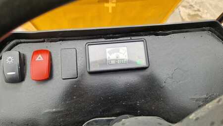 Dumper Cingolati 2021 JCB 3T-2 (13)
