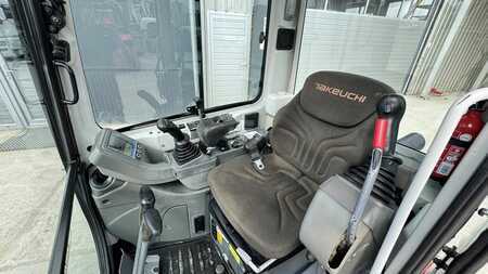 Mini pelle 2018 Takeuchi TB225 - 2018 YEAR - 2120 HOURS - POWERTILT (7)