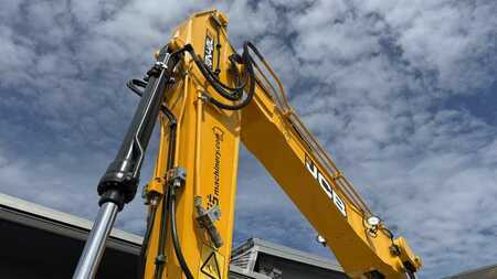 Mobil gravemaskin 2019 JCB JS175W (4)