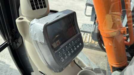 Kettenbagger 2009 Hitachi ZX225USLC-3 (11)