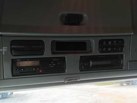 Kamion 2011 Mercedes-Benz ACTROS 1841 LS (9)