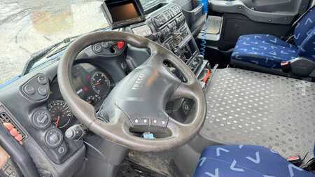 Truck 2008 Iveco Trakker 410 (9)