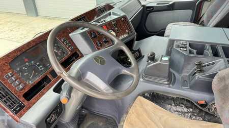 Caminhão 2002 Mercedes-Benz ACTROS 2631 (9)