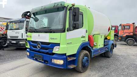 Caminhão 2012 Mercedes-Benz ATEGO 1529 K (1)