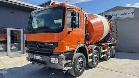 Betoniautot 2006 Mercedes-Benz Actros 3241 8x4 mixer 9m3 (1)