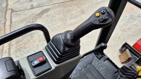 Minibagry 2023 Caterpillar 301.5 (12)