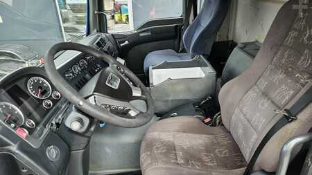 Lastkraftwagen 2006 MAN TGA 33.430 (8)