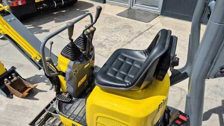 Mini kotrógép 2018 Yanmar SV08-1A (11)