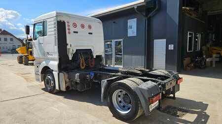 Lastkraftwagen 2003 MAN TGA 18.413 (4)