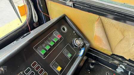 Wywrotki sztywnoramowe 1986 Volvo BM 425C (11)