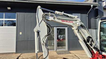 Mini pelle 2015 Takeuchi TB138FR (2)
