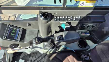 Mini pelle 2022 Takeuchi TB290-2 (11)