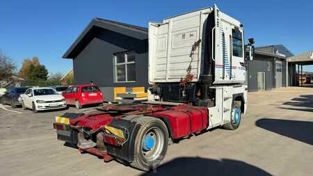 Kuorma-auto 2000 Renault MAGNUM 390 (3)