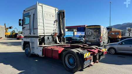 Kuorma-auto 2000 Renault MAGNUM 390 (4)