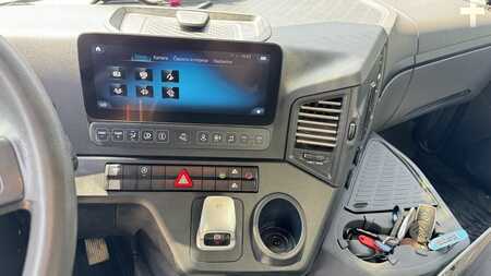 Lastkraftwagen 2020 Mercedes-Benz AROCS 3248 (10)