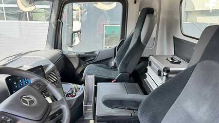Lastkraftwagen 2020 Mercedes-Benz AROCS 3248 (12)