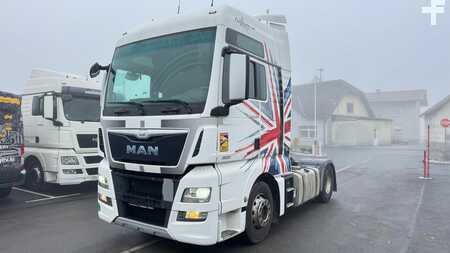 Náklaďák 2015 MAN TGX 18.560 (1)