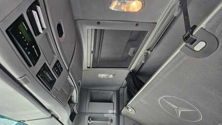 Mercedes-Benz ACTROS 1841