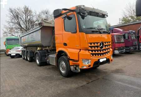 Vrachtwagen 2020 Mercedes-Benz AROCS 1851 (2)