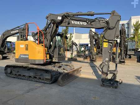 Excavadoras de cadenas 2017 Volvo ECR145EL (5)