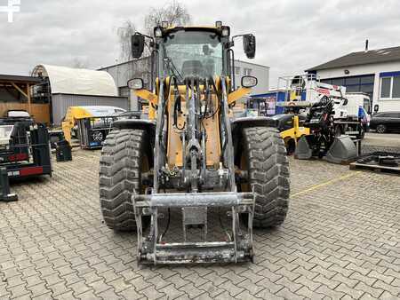 Kolové nakladače 2022 Volvo L45H (2)