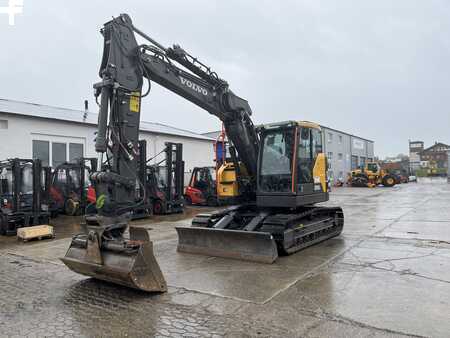 Escavadora de rastos 2023 Volvo ECR145EL (1)