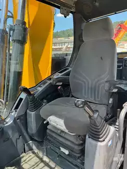 Escavadora de rastos 2016 Hyundai ROBEX160LC-7A (5)