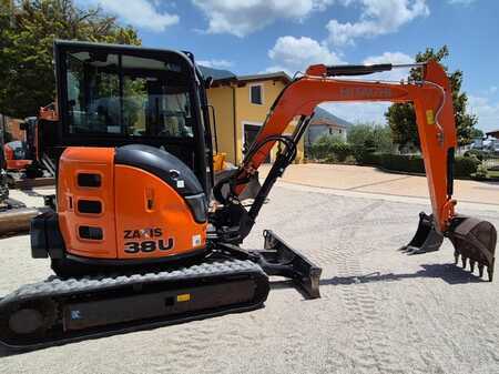 Mini-koparki 2017 Hitachi ZX38U-5A (4)