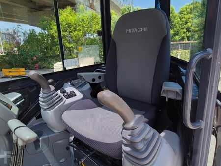 Mini-koparki 2017 Hitachi ZX38U-5A (6)