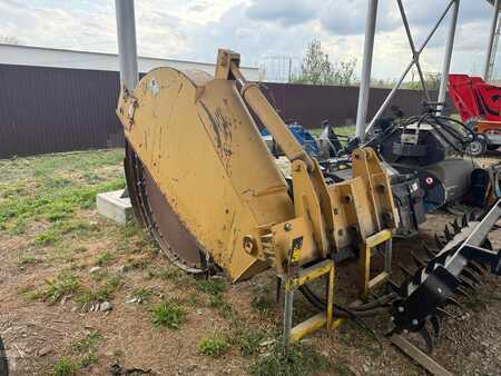 Fresas para muros pantalla 1998 Vermeer V-450 (11)