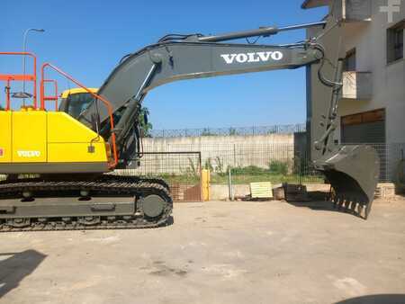 Kettenbagger 2016 Volvo EC220ENL (9)