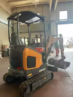 Minibagry 2025 Case CX17D (3)