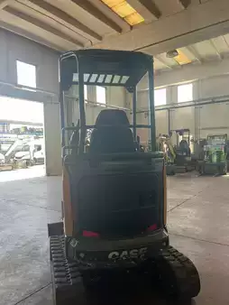 Minibagry 2025 Case CX17D (4)