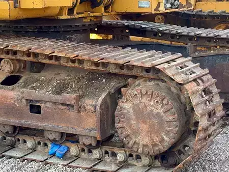 Korečková rýpadla 2001 Caterpillar 318BLN (12)