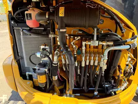 Mini kotrógép 2019 Caterpillar 303ECR (12)
