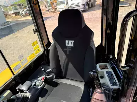 Mini kotrógép 2019 Caterpillar 303ECR (8)