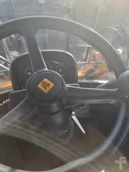 Pyöräkuormaajat 2015 JCB 437HTT4 (11)