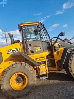 Pyöräkuormaajat 2015 JCB 437HTT4 (4)