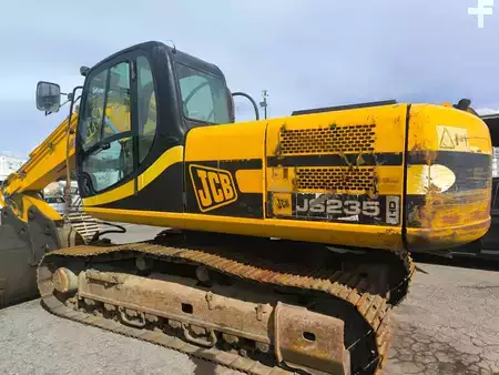 Hydraulic Excavators 2004 JCB JS235HD (3)