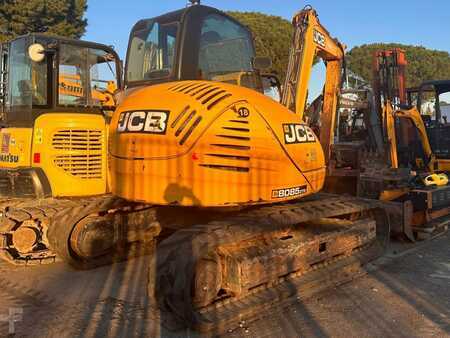 JCB 8085