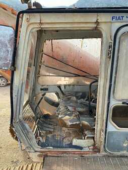 Hydraulic Excavators 1996 Fiat-Hitachi FH450LCH.3 (7)