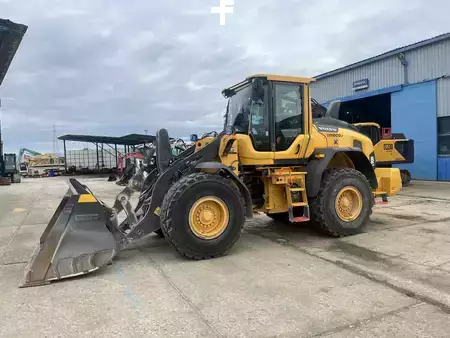 Pyöräkuormaajat 2024 Volvo L90H (2)