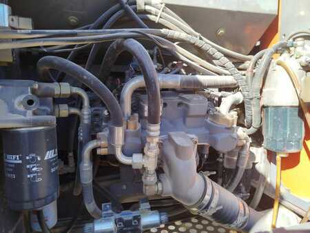 Hitachi ZX210LCN-3