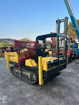 Tombereau sur chenilles 2007 Yanmar C30R (2)