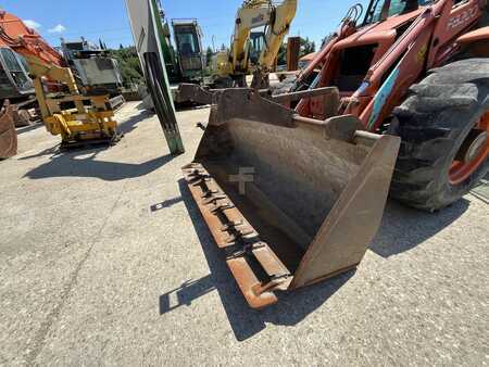 Rigid Backhoe Loader 1999 Fiat-Hitachi FB200 (9)
